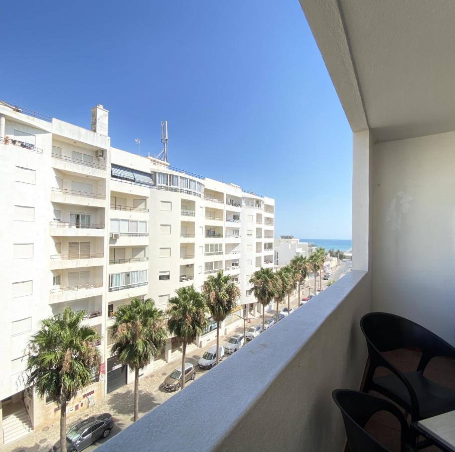 Chantal Apartment - Near The Beach - クアルテイラ エクステリア 写真